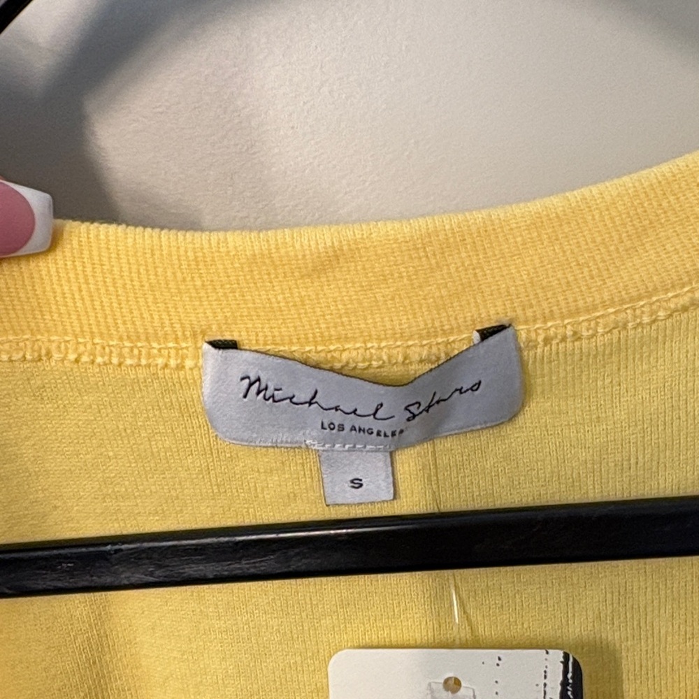 NWT Michael Stars Maya V-neck Tank Top - Picture 2 of 3